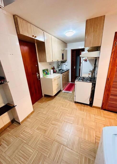 Apartamento 4 Quartos Em Copacabana, Apartamento Completo E Muito Confortavel Рио-де-Жанейро Экстерьер фото
